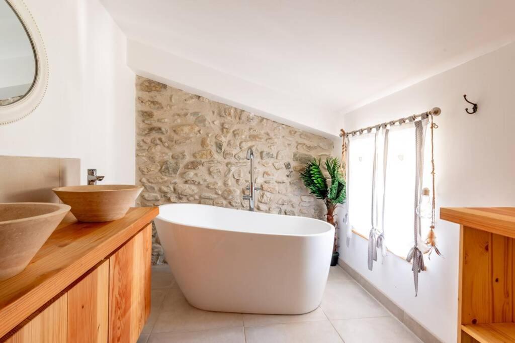 Chez Dabin - La Roche St Secret - 10Pers Villa Le Pegue Buitenkant foto